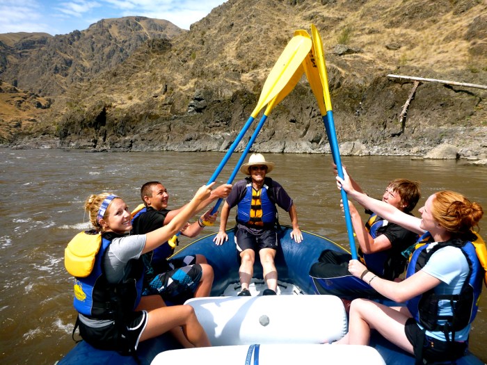 Paddle Salute via The Weekender -- Avery Johnson