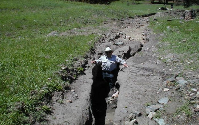 This picture is an example of a head cut on another stream (Image courtesy of the <a href="https://www.env.nm.gov/swqb/Wildfire/Viveash/index.html">New Mexico Environment Dept.</a>) and Western Resource Advocates.