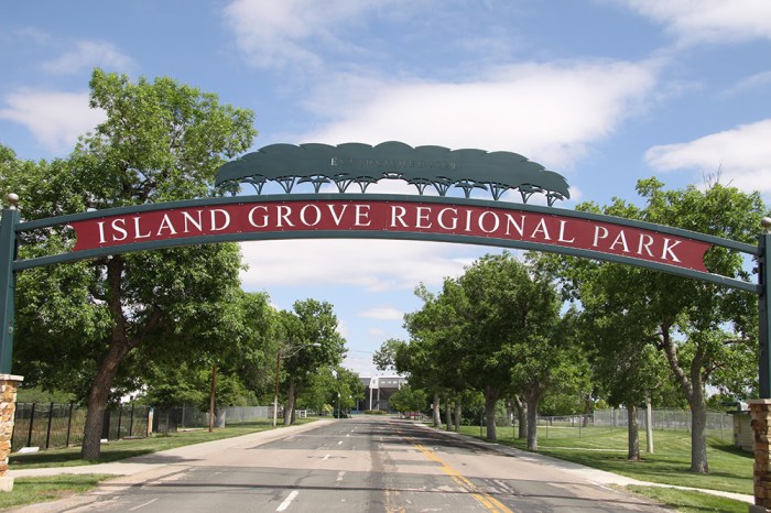 islandgroveregionalparkviasearsrealestate